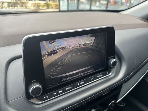 Certified 2023 Nissan Rogue SV image 13