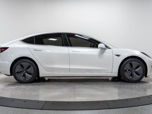 Used 2019 Tesla Model 3 Long Range image 19