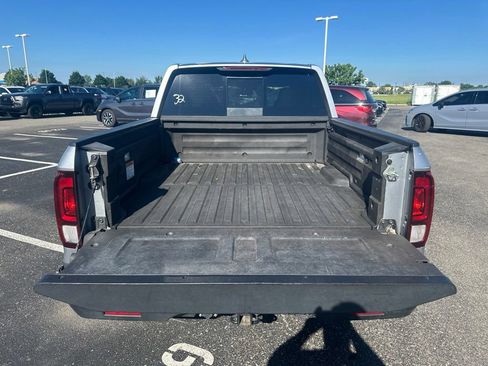 Used 2017 Honda Ridgeline RTL-E image 11