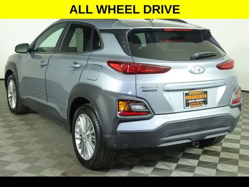 Used 2021 Hyundai Kona SEL AWD/4WD image 3