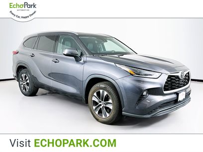 Used 2021 Toyota Highlander XLE