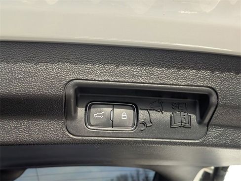 Used 2020 Ford Explorer ST w/ Premium Technology Package image 34