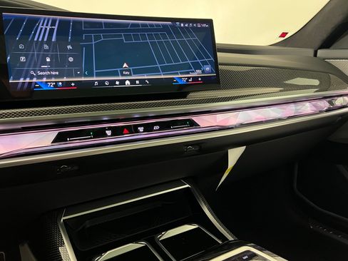 New 2026 BMW 760i xDrive image 29