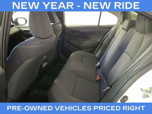 Used 2024 Toyota Corolla LE image 11