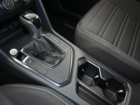 Used 2023 Volkswagen Tiguan S FWD image 25