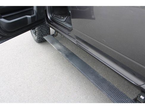 Used 2018 RAM 2500 Laramie w/ Sport Appearance Group image 6