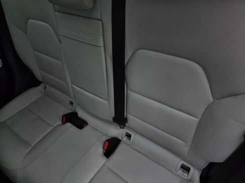 Used 2019 Mercedes-Benz GLA 250 image 15