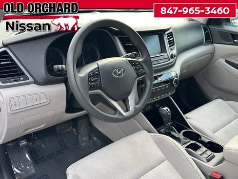 Used 2018 Hyundai Tucson SEL image 14