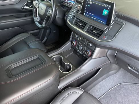 Used 2022 Chevrolet Tahoe RST w/ Sport Performance Package AWD/4WD image 19