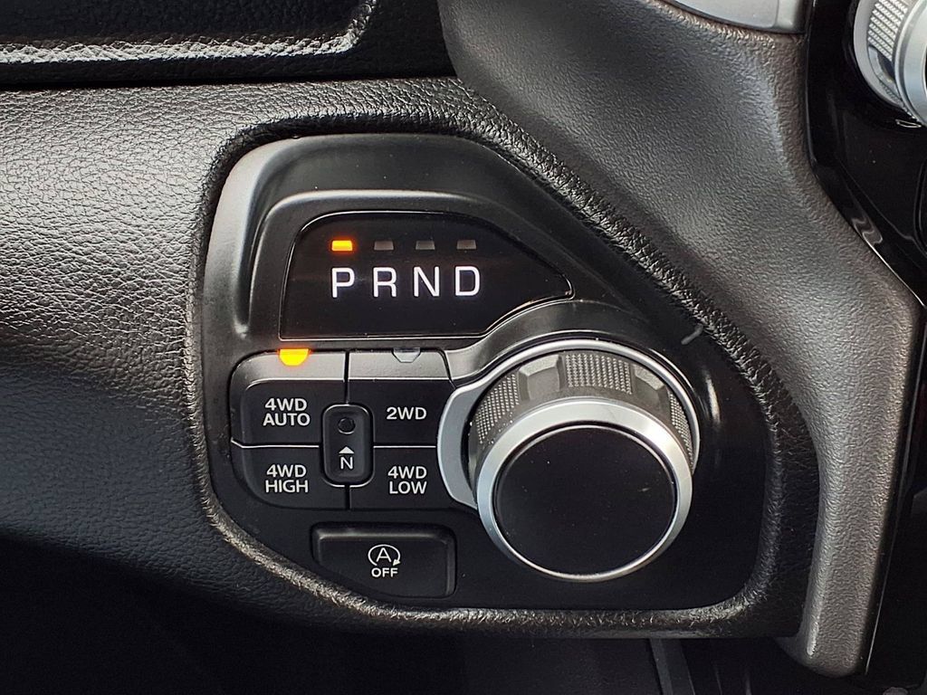 Used 2025 RAM 1500 Big Horn AWD/4WD image 19