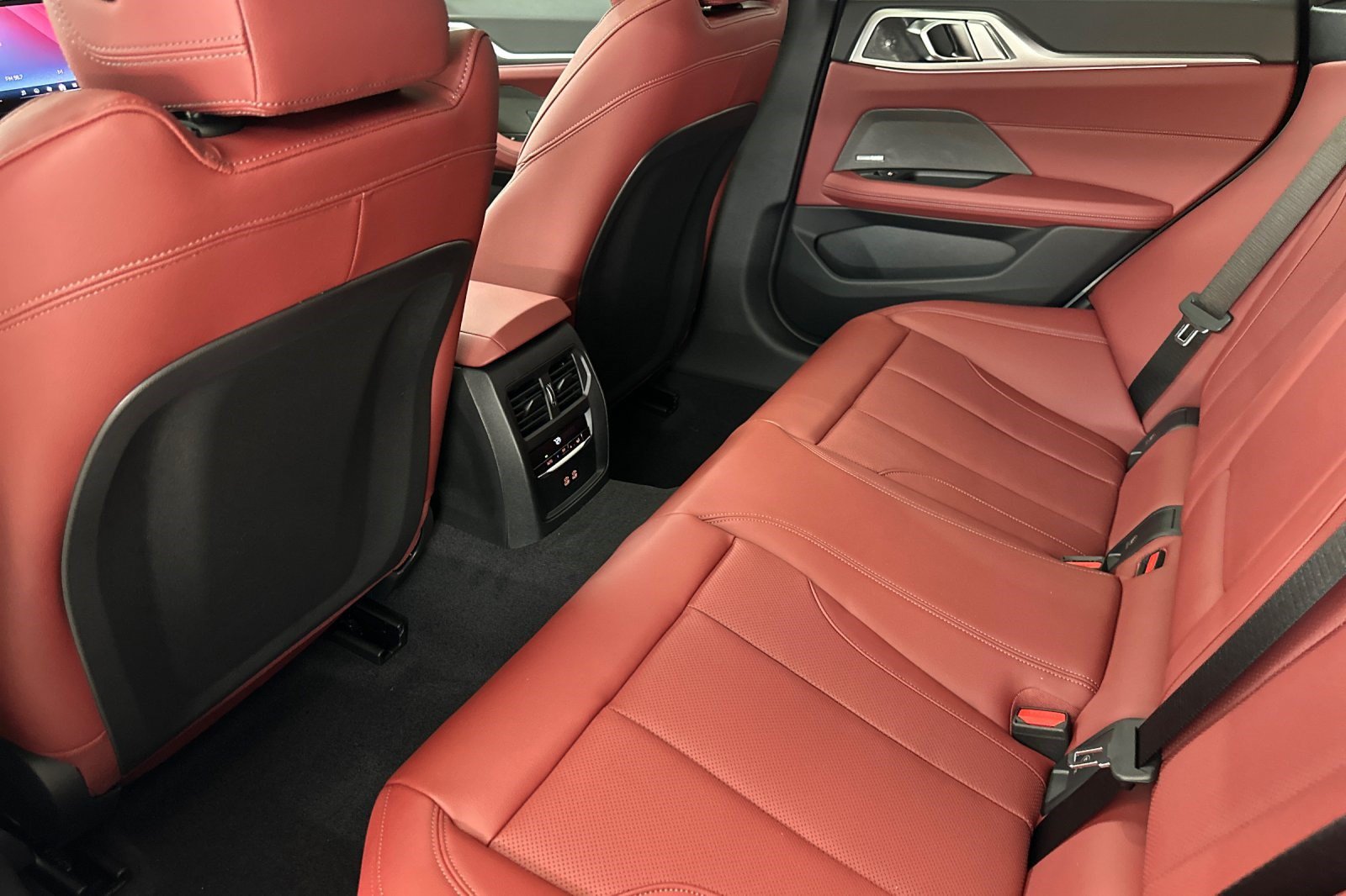 New 2026 BMW M440i w/ Premium Package RWD image 28