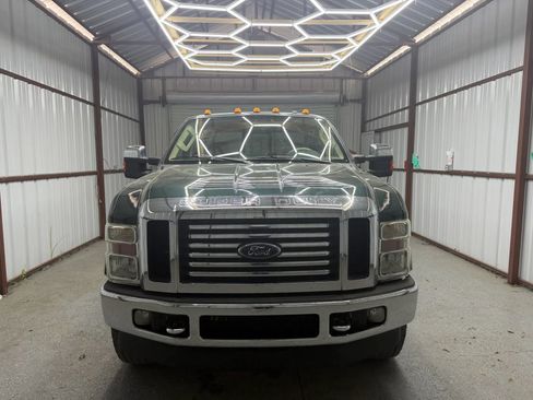 Used 2009 Ford F250 Lariat AWD/4WD image 2