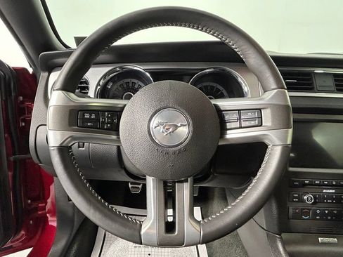 Used 2013 Ford Mustang GT Premium w/ Electronics Pkg RWD image 20