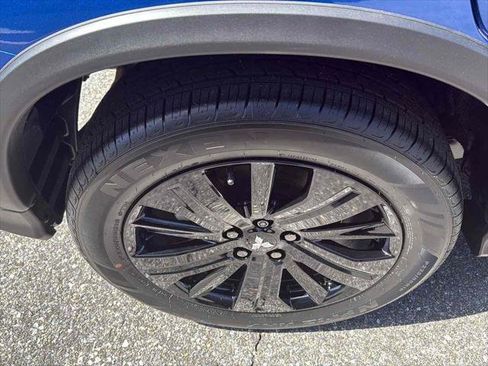 New 2026 Mitsubishi Outlander Sport LE image 13