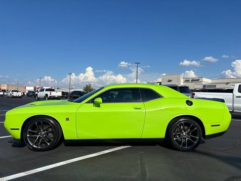 Used 2023 Dodge Challenger R/T Scat Pack RWD image 3
