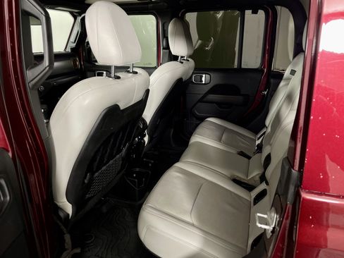 Used 2021 Jeep Gladiator Mojave image 13