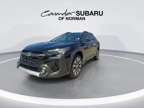 Certified 2025 Subaru Outback Limited AWD/4WD image 3