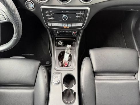 Used 2020 Mercedes-Benz GLA 250 4MATIC image 19