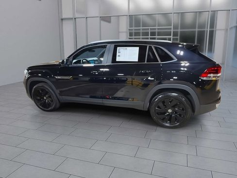 Used 2026 Volkswagen Atlas Cross Sport SE w/ Panoramic Sunroof Package AWD/4WD image 6