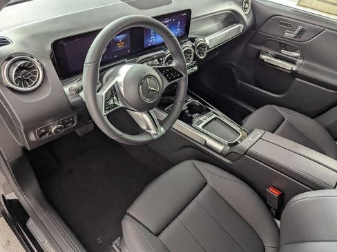 New 2026 Mercedes-Benz GLB 250 image 7