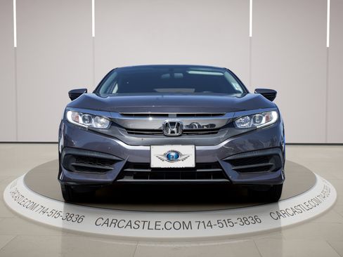 Used 2018 Honda Civic LX image 3