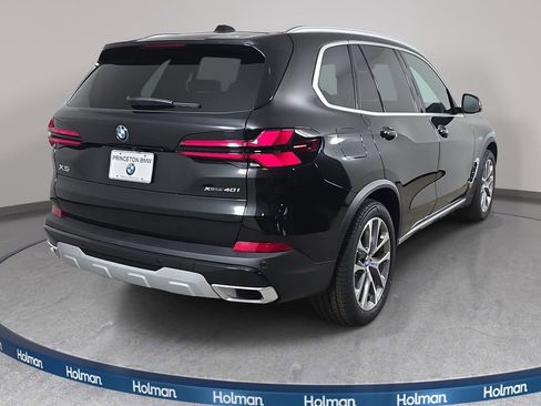 New 2026 BMW X5 xDrive40i w/ Climate Comfort Package image 5