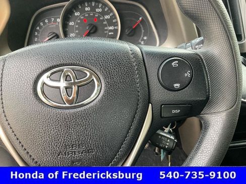Used 2014 Toyota RAV4 XLE AWD/4WD image 30