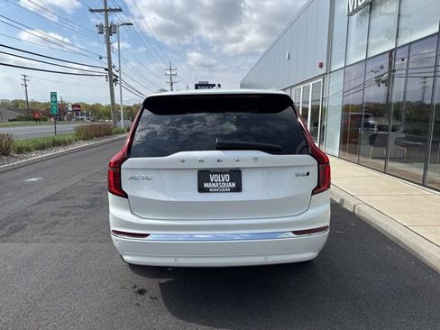 Used 2025 Volvo XC90 B6 Plus AWD/4WD image 4