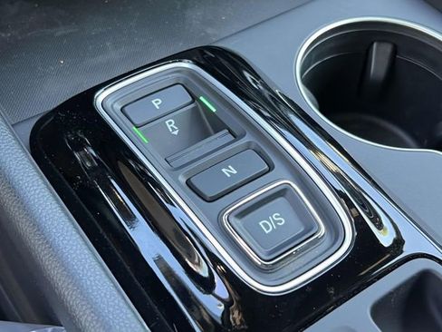 New 2025 Honda Pilot Sport image 28