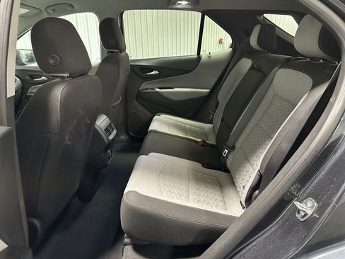 Used 2023 Chevrolet Equinox LT w/ Driver Convenience Package image 10