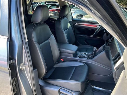 Used 2019 Volkswagen Atlas SE w/ Panoramic Sunroof Package image 7