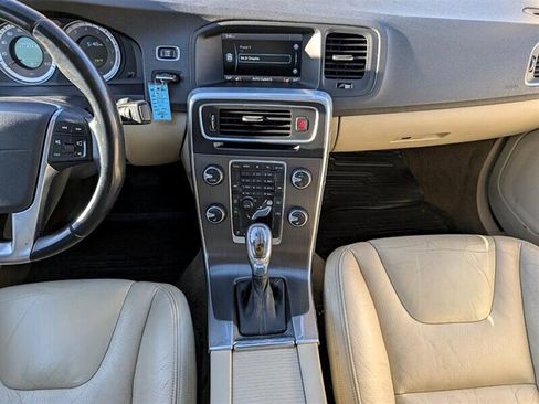 Used 2013 Volvo S60 T6 image 22