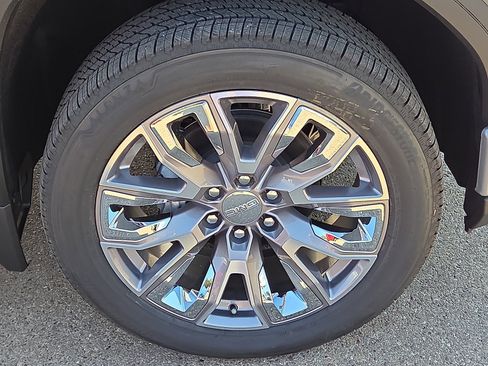 New 2026 GMC Sierra 1500 Denali image 7