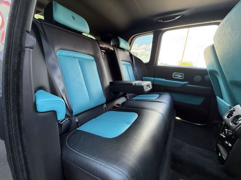 Used 2022 Rolls-Royce Cullinan image 30