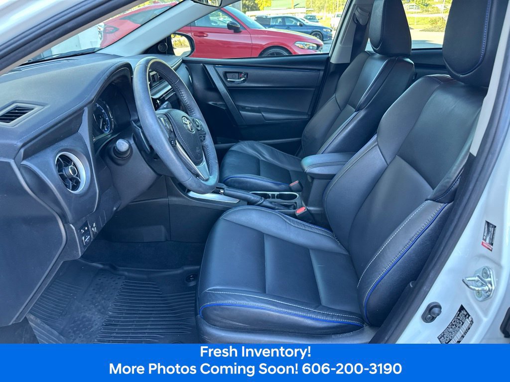 Used 2018 Toyota Corolla XSE FWD image 9