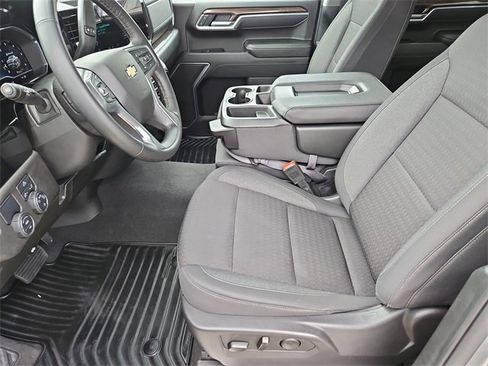 Certified 2025 Chevrolet Silverado 1500 LT image 16