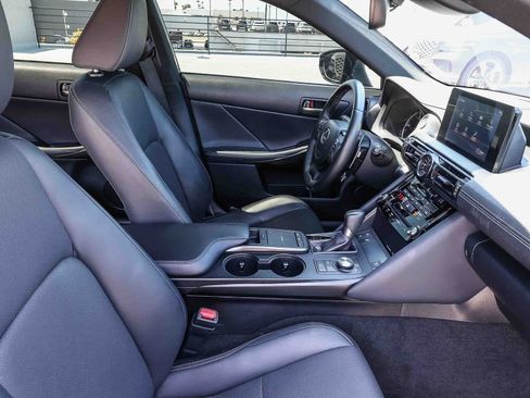 Used 2024 Lexus IS 300 w/ Comfort Package RWD image 17