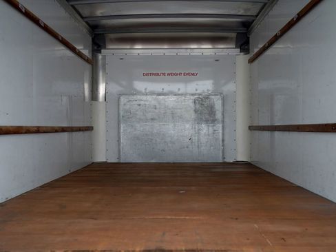 Used 2024 Ford E-350 and Econoline 350 Super Duty w/ Driver's Safety Package RWD image 9