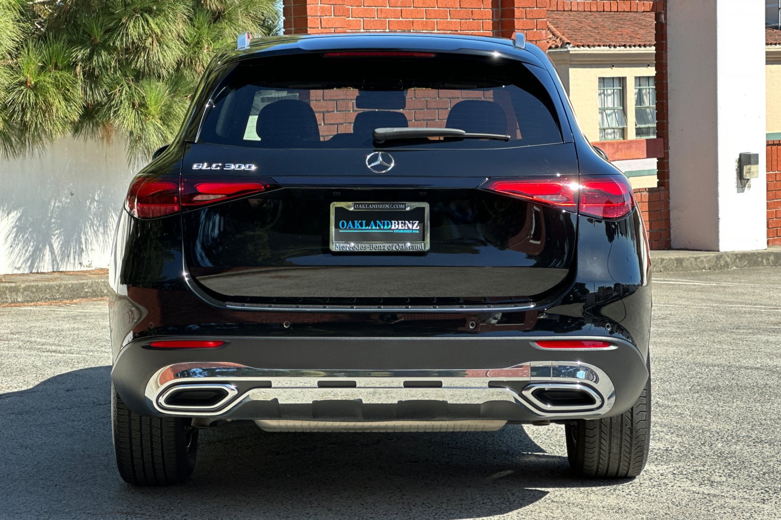 Used 2023 Mercedes-Benz GLC 300 image 5
