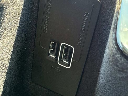 Used 2021 Volvo S60 T5 Inscription image 19