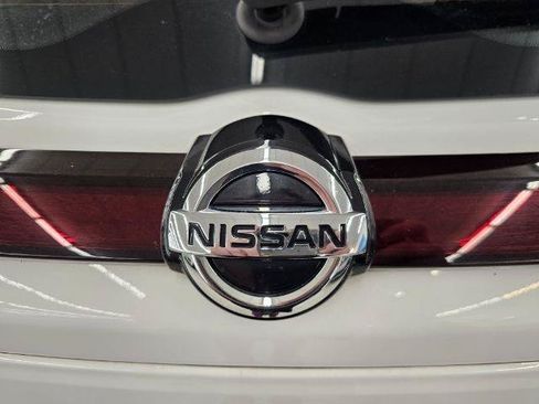 Used 2021 Nissan Kicks S FWD image 38
