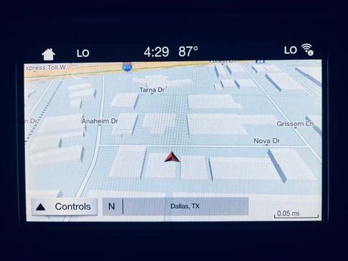 Used 2019 Ford Fusion SE FWD image 19