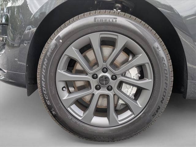 New 2026 Land Rover Range Rover Sport Dynamic SE AWD/4WD image 10