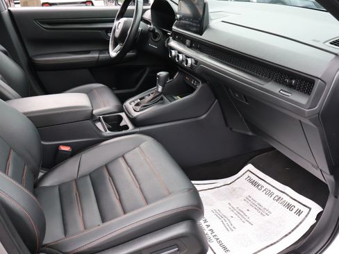 Used 2025 Honda CR-V Sport-L image 7