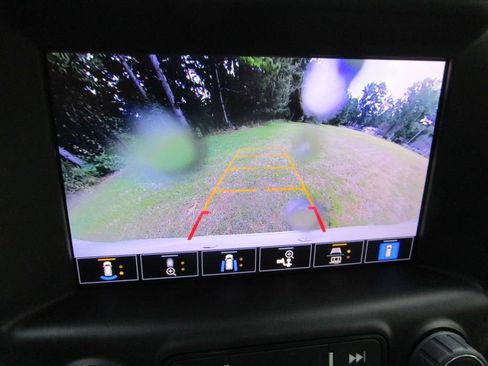 Used 2024 GMC Terrain Denali w/ Denali Premium Package AWD/4WD image 51