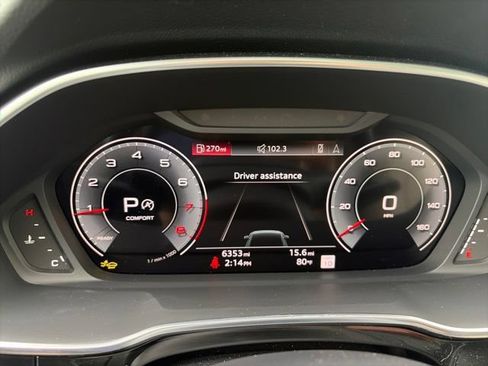 Used 2025 Audi Q3 2.0T Premium Plus AWD/4WD image 11
