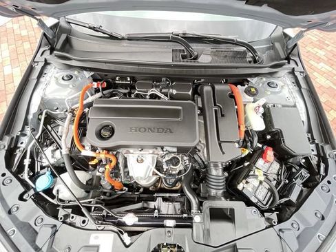 Used 2024 Honda Accord Sport image 25
