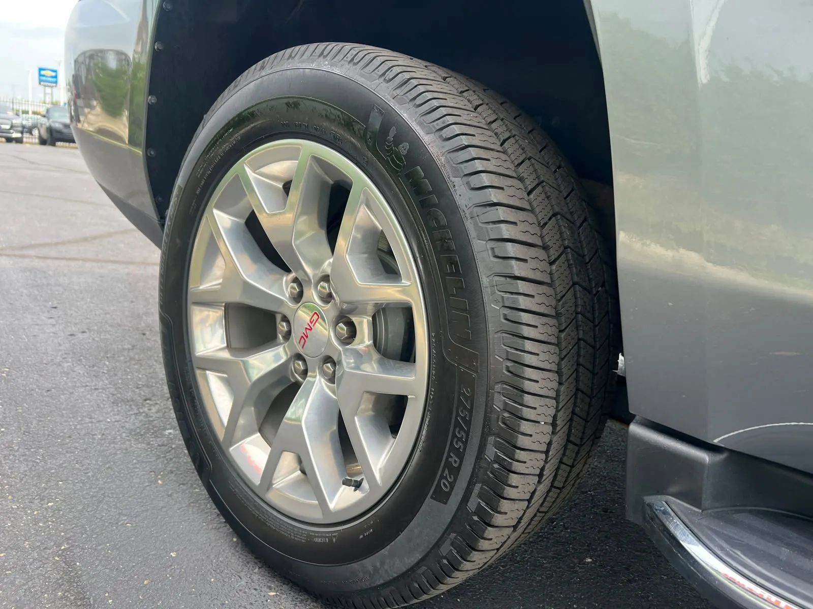 Used 2019 GMC Yukon SLT AWD/4WD image 11
