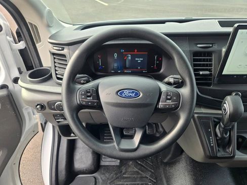 New 2026 Ford Transit 250 148 Medium Roof image 20