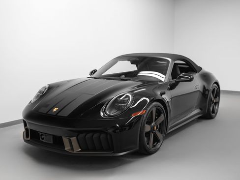 New 2026 Porsche 911 GTS RWD image 8